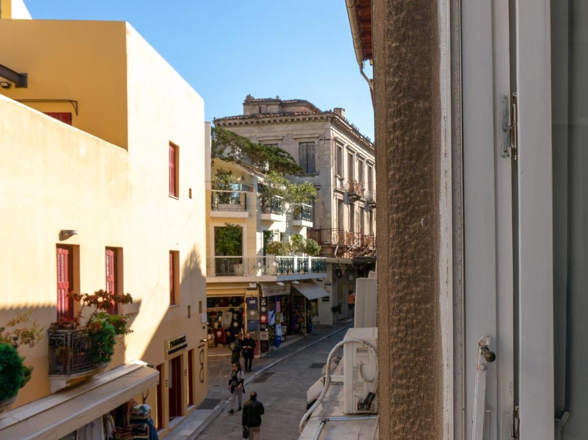 Hadrians Den In Heart Of Plaka By Jj Hospitality Apartment Athena Bagian luar foto